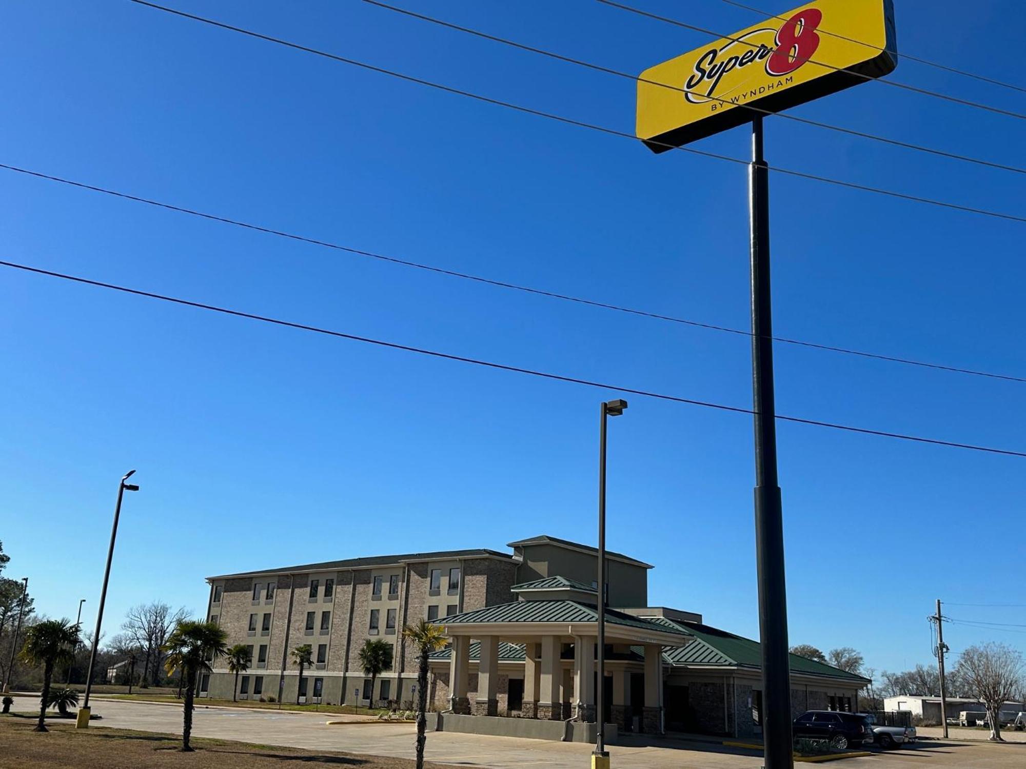 Super 8 By Wyndham Alexandria La Ξενοδοχείο Εξωτερικό φωτογραφία