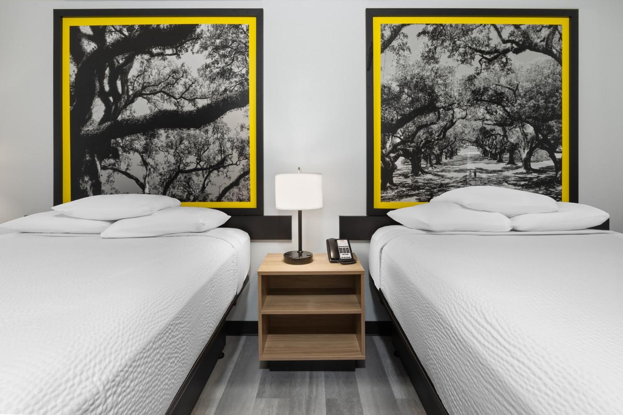 Super 8 By Wyndham Alexandria La Ξενοδοχείο Εξωτερικό φωτογραφία